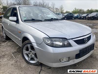 Mazda 323 (BJ) 1.6i bontott alkatrészei