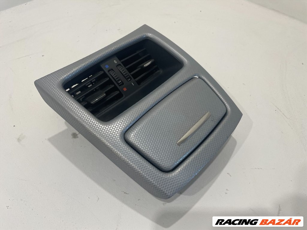 BMW E92 hátsó szellőző   1. kép