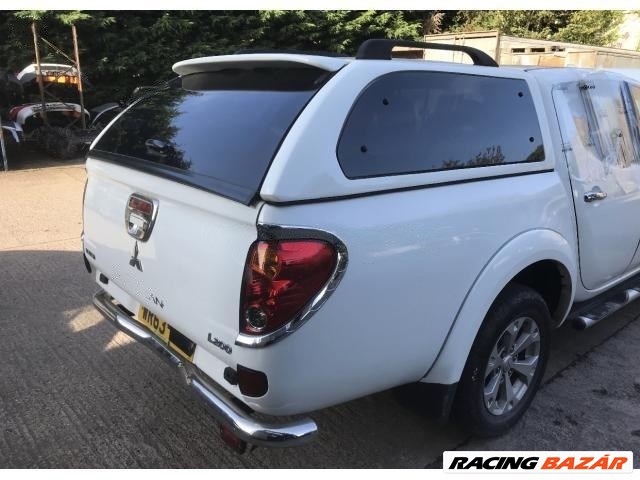 Mitsubishi L200 IV bontott alkatrészei 1. kép