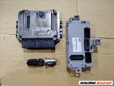 166150 Fiat Bravo 2007-2014 1,9 16v Diesel motorvezérlő szett  0281013580 ,  51828270