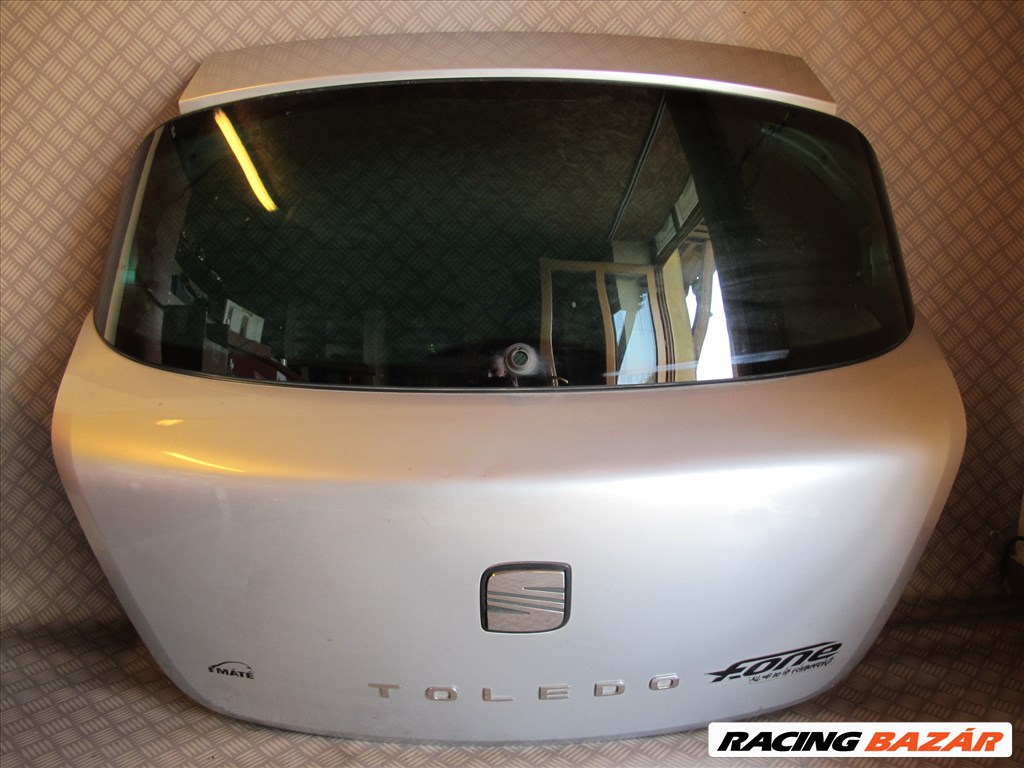 Seat Toledo III csomagtér ajtó üveggel 1. kép