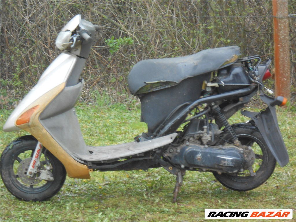 HONDA SFX  50 ,GYÁRI JAPÁN  KISROBOGÓ-HIÁNYOSAN OLCSÓN ELADÓ 2. kép