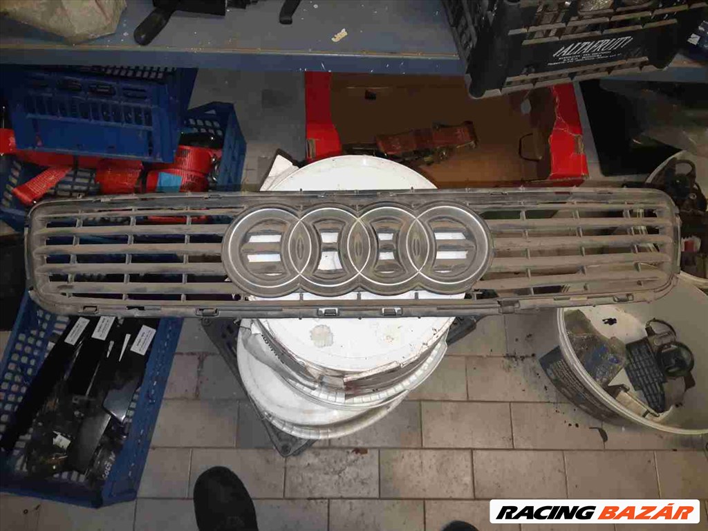 Audi A4 B5 Hûtõrács 1. kép