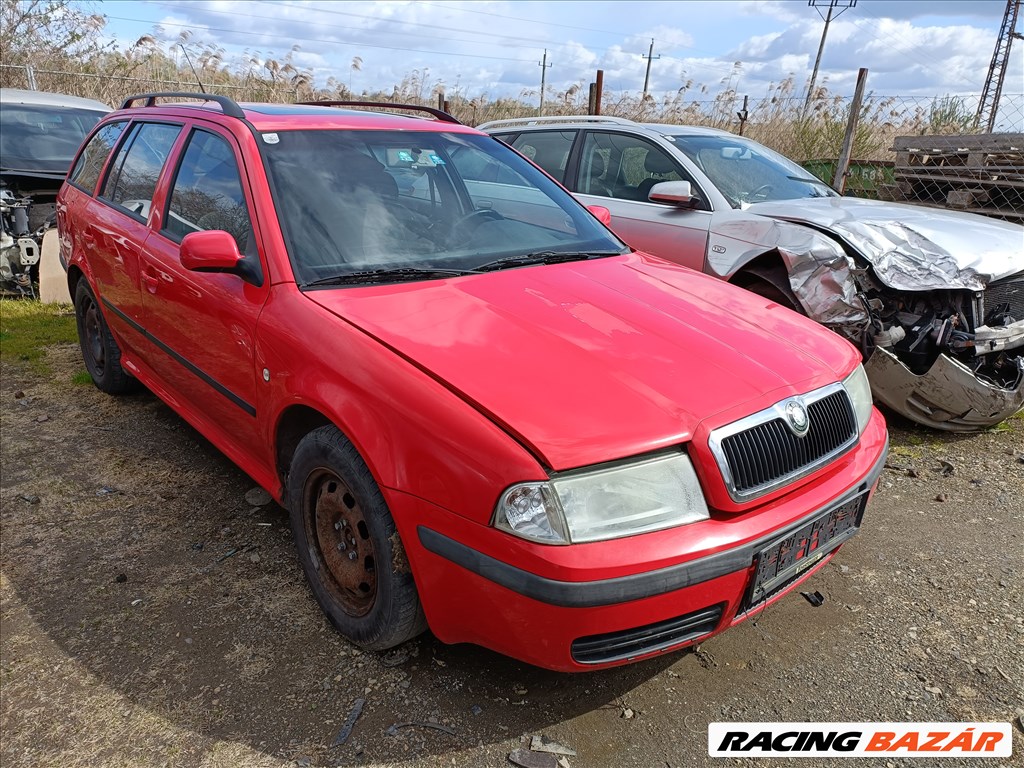 Skoda Octavia I Combi 1.9 TDI gyári karosszéria elem, 9901 és 8180 színben eladó asv19tdi99018180 skoda19tdiasv 10. kép