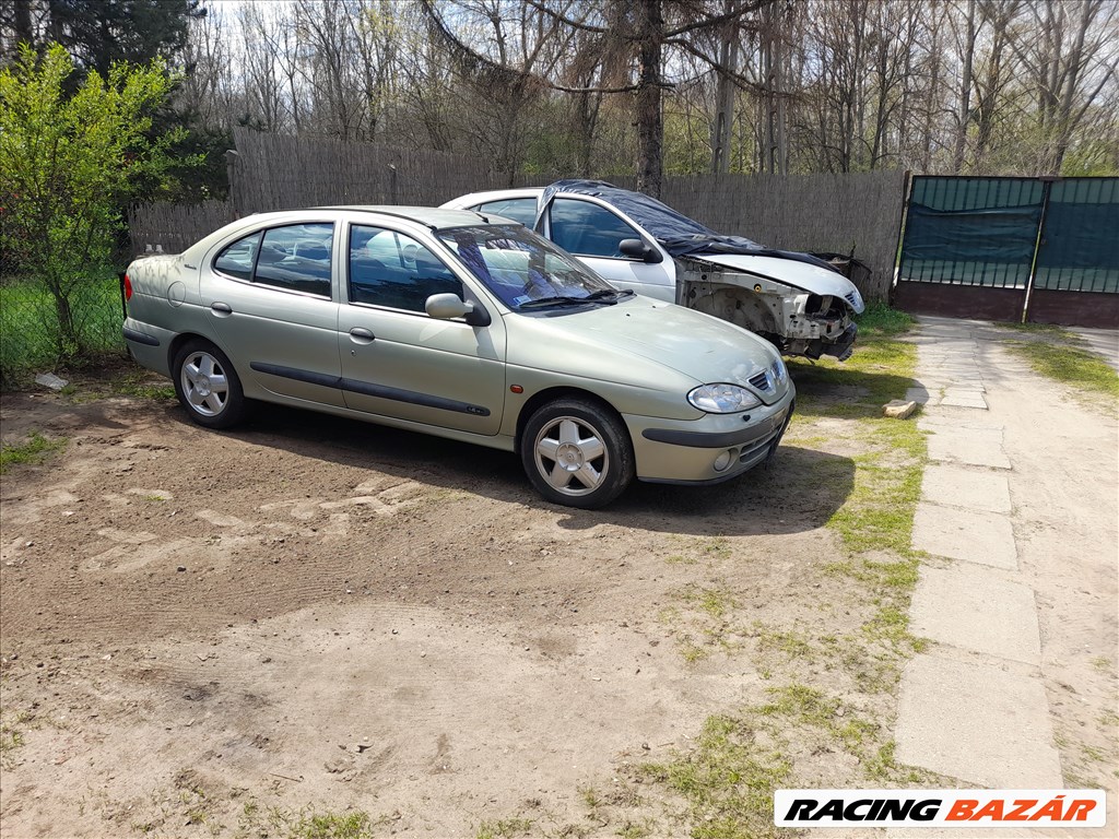 Renault Mégane I bontott alkatrészei vagy egyben bontásra eladó 6. kép