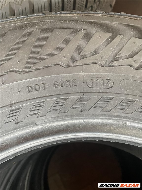  215/70R16 100H. használt Nokian nyári gumi  2. kép