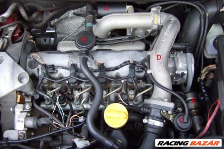 Renault Laguna 1.9DCI 120LE bontott motor 1. kép
