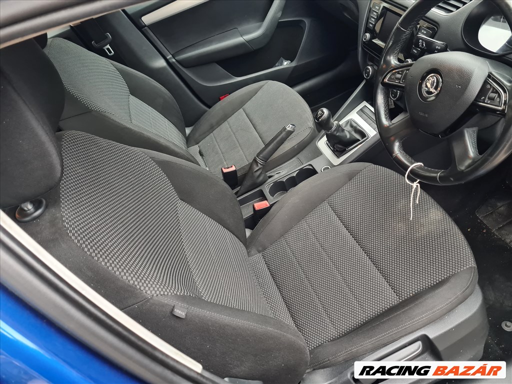 2014 Skoda Octavia III 1.6 CRTDI CLH sedan bontott alkatrészek, bontás, bontott jármű 3. kép