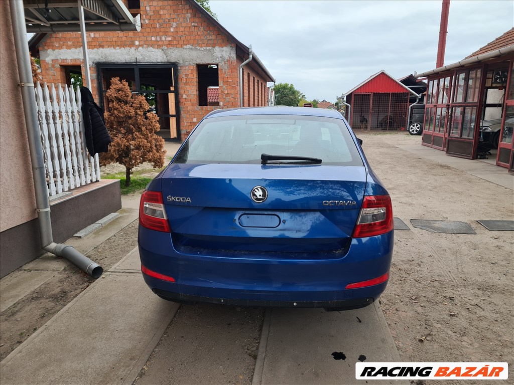 2014 Skoda Octavia III 1.6 CRTDI CLH sedan bontott alkatrészek, bontás, bontott jármű 8. kép