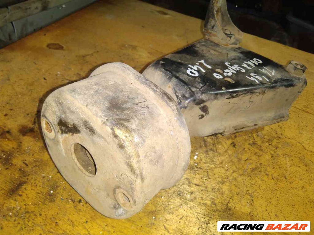 Volkswagen Transporter T4 91-96 Motortartó Bak 2. kép