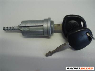 Suzuki Ignis gyújtáskapcsoló, slusszkulcs. A gyári kulccsal nem kompatibilis! (37103-84830, BOS01521