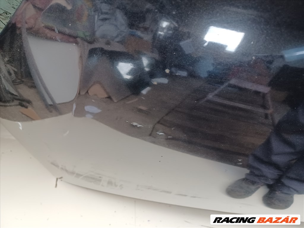 Ford Galaxy Mk1 motorháztető enyhén sérült 3. kép