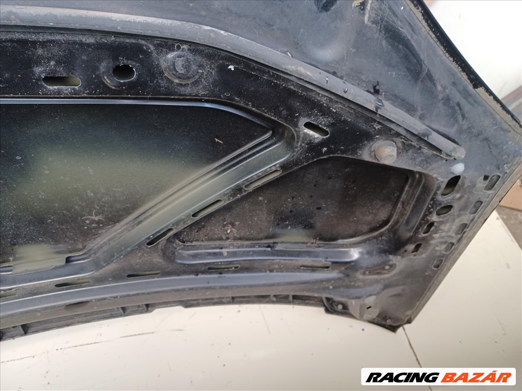 Ford Galaxy Mk1 motorháztető enyhén sérült 6. kép