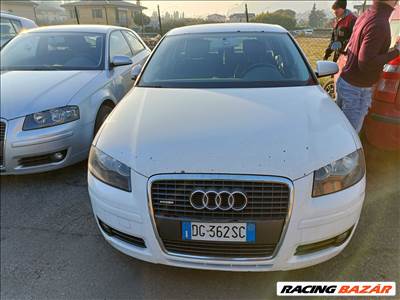 Audi A3 (8P) 2.0 TDI quattro motor BMM 150348 kóddal, 242701km-el eladó audia38p20tdi