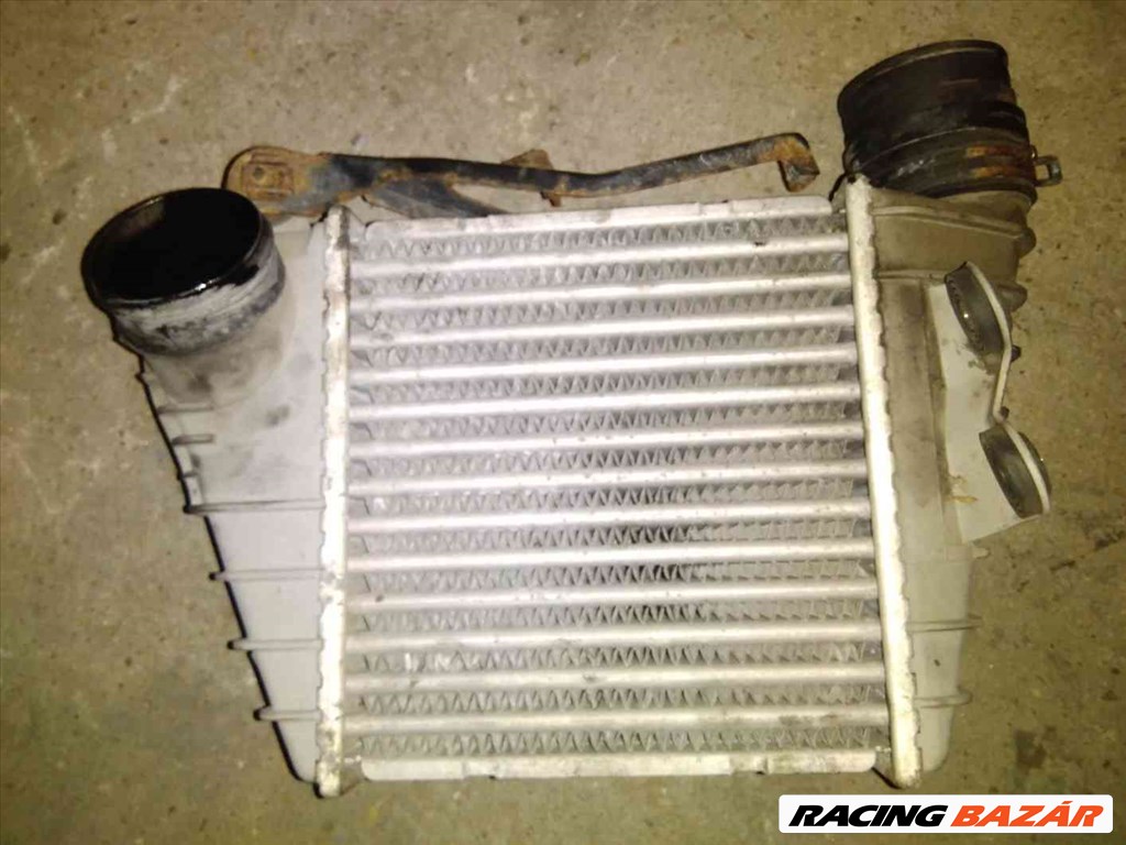 Skoda Octavia Töltõlevegõ Hûtõ / Intercooler 1. kép