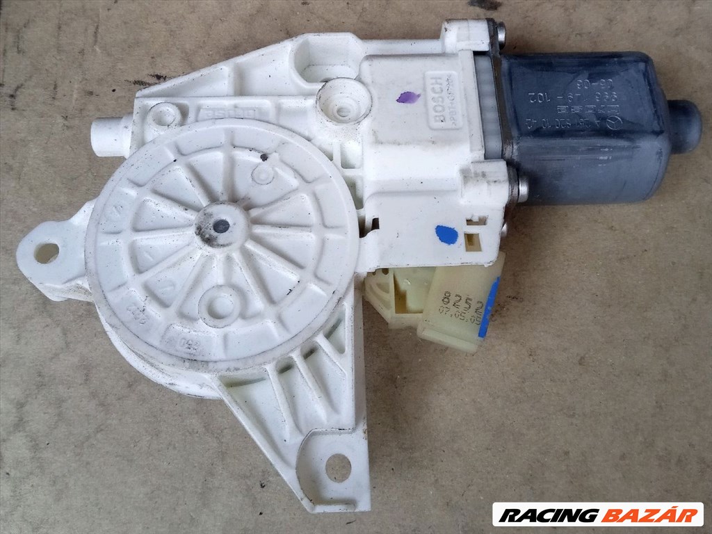 MERCEDES-BENZ M-CLASS Jobb hátsó Ablakemelő Motor brose996149101-bosch0130822280 2. kép