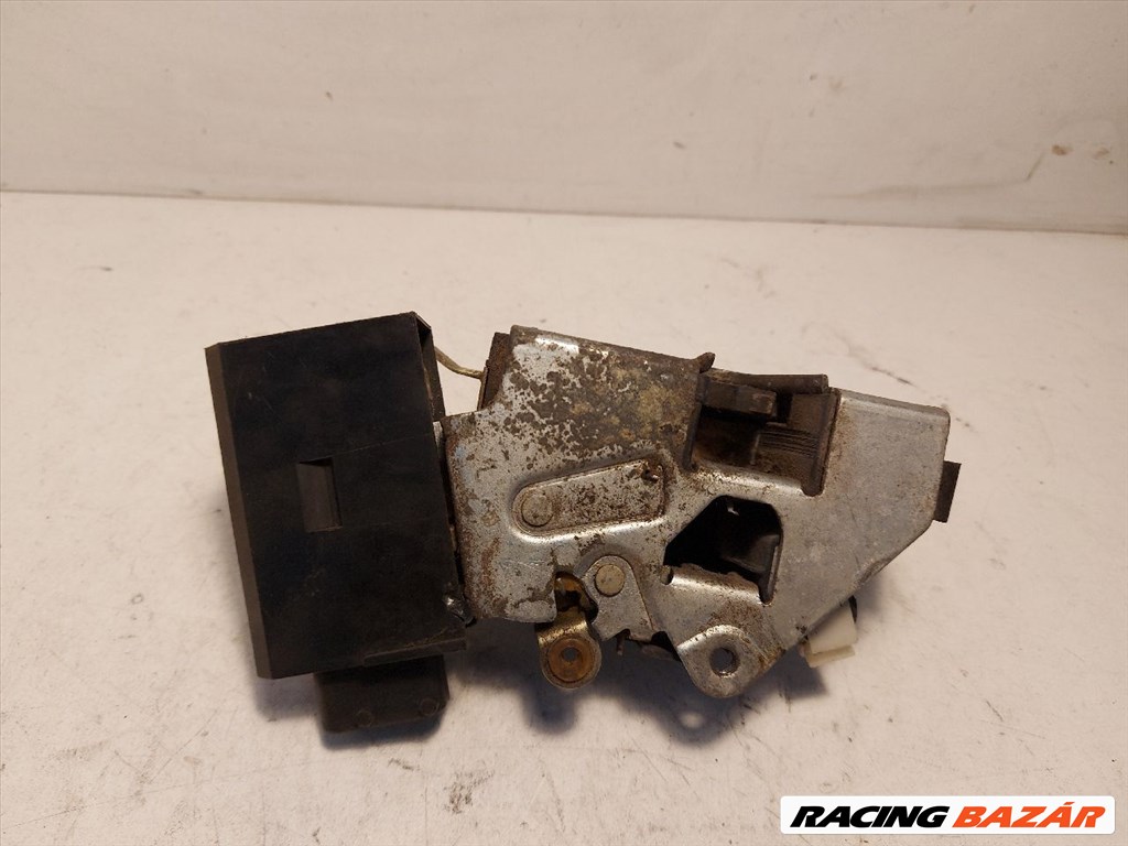 BMW 3 E36 Bal első Ajtózár 40220821 3. kép