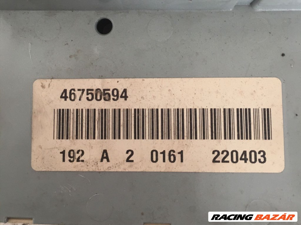 FIAT STILO Biztosítéktábla Doboz 46750594-192a20161220403 2. kép