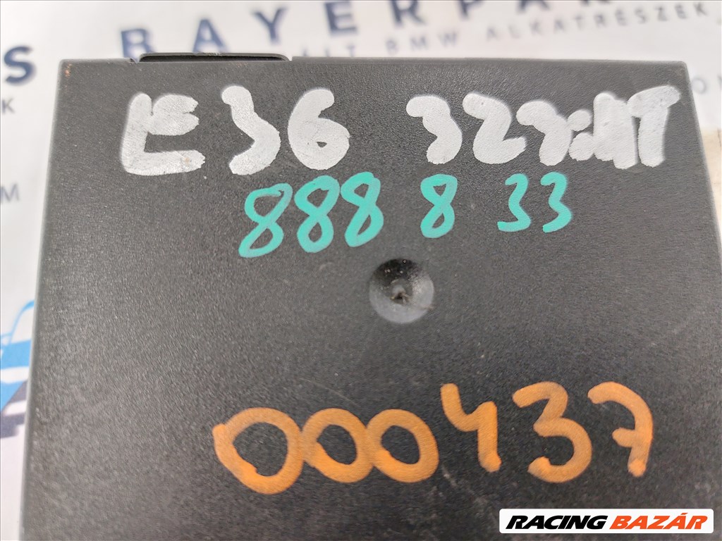 BMW E36 RMIV hátsó elektromos ablak ablakemelő relé vezérlő modul doboz elektronika (888833) 61358353099 1. kép