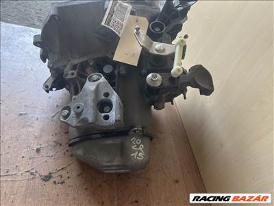 Peugeot 208 1.2 benzines váltó20cr15 kód