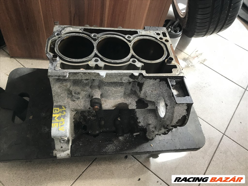 Volkswagen Polo IV 9N 1,2 12V BME - üres blokk 2. kép