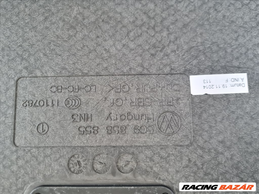 Volkswagen Golf VII csomagtértálca 5G9 858 855 4. kép