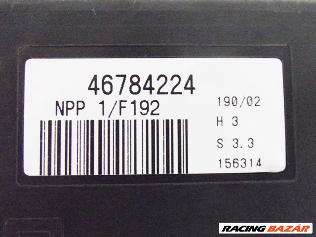 FIAT/STILO (192) 1.9 JTD jobb oldali ablakemelő vezérlő 46784224 3. kép