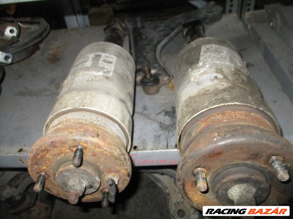 Land Rover Discovery 3 légrugó gólyaláb lengéscsillapító  22241484A 22241481A 3. kép