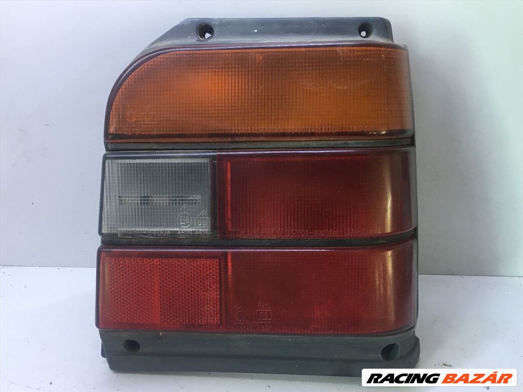 SUZUKI MARUTI Jobb Hátsó Lámpa 356558400r-362508400r 1. kép