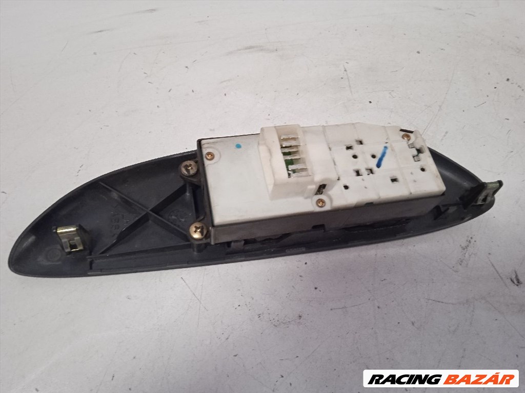 TOYOTA YARIS Jobb első Ablakemelő Kapcsoló 0115x39 2. kép