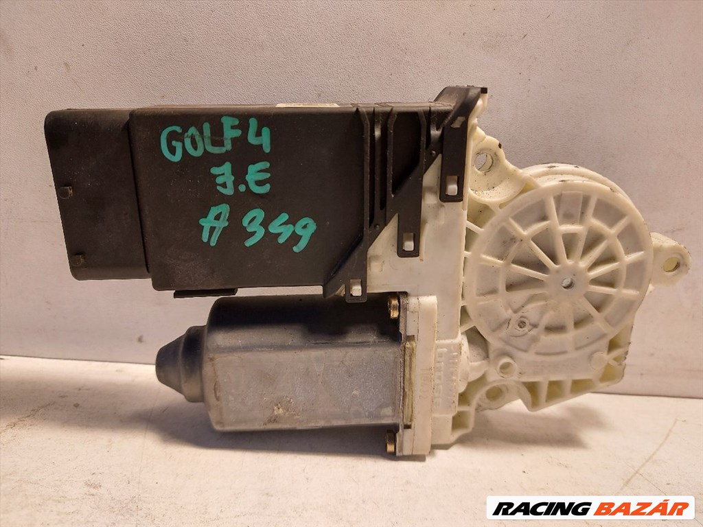 VW GOLF IV Jobb első Ablakemelő Motor 9776101434203-101386101774 1. kép