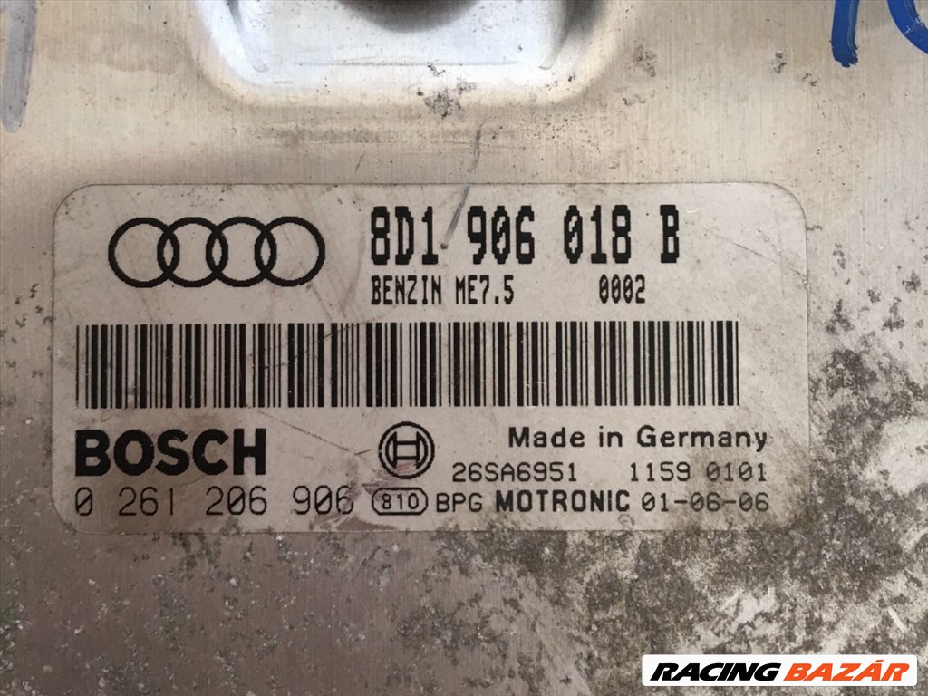 AUDI A3 Motorvezérlő 8d1906018b-bosch0261206906 2. kép