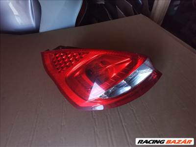 Ford Fiesta Mk6 1.6 TDCi Bal hátsó lámpa 8a6113405a 8a6113405a01