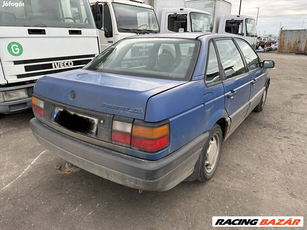 Volkswagen Passat B3 bontott alkatrészei 3. kép