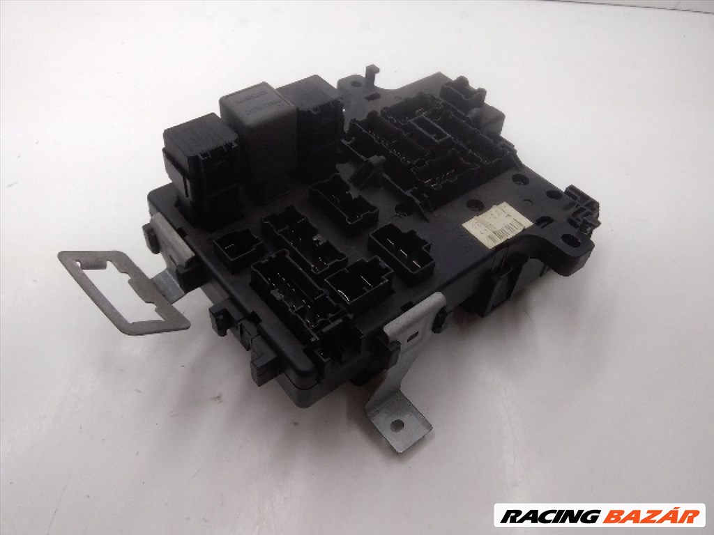 NISSAN PRIMERA Biztosítéktábla Motortér nissan285519f905 2. kép