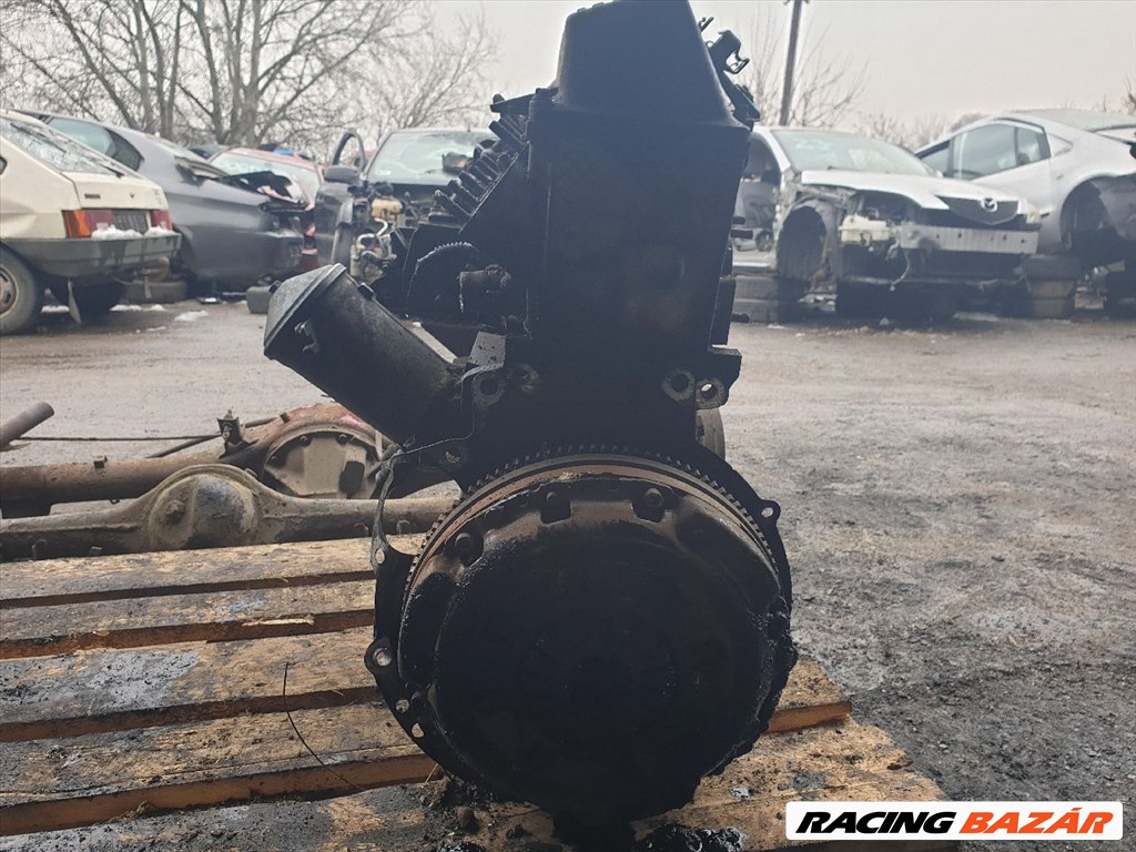 BMW 5 E34 Motor (Fűzött blokk hengerfejjel) 2245249-2245249 3. kép