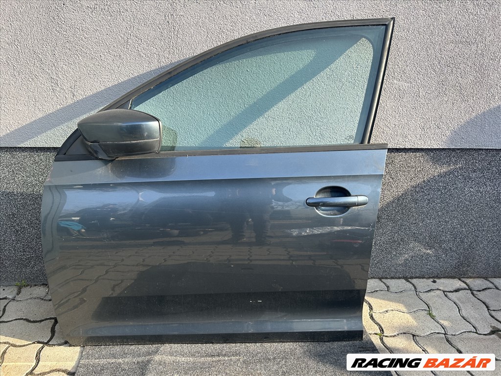 Skoda Rapid ajtó  1. kép