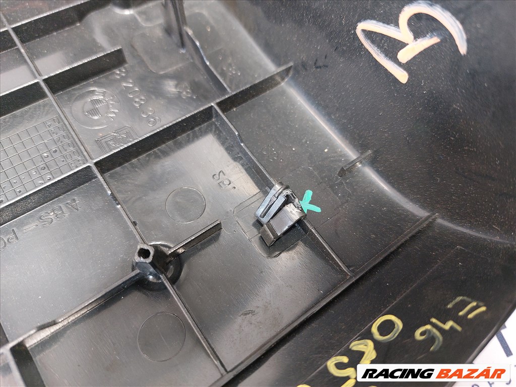 Bmw E46 touring kombi fekete bal hátsó biztonsági öv csomagtér borítás burkolat - hibás (085069) 8208367 3. kép