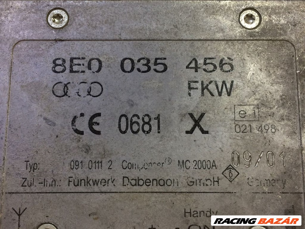 AUDI A4 B6 Antenna Erősítő audi8e0035456 3. kép