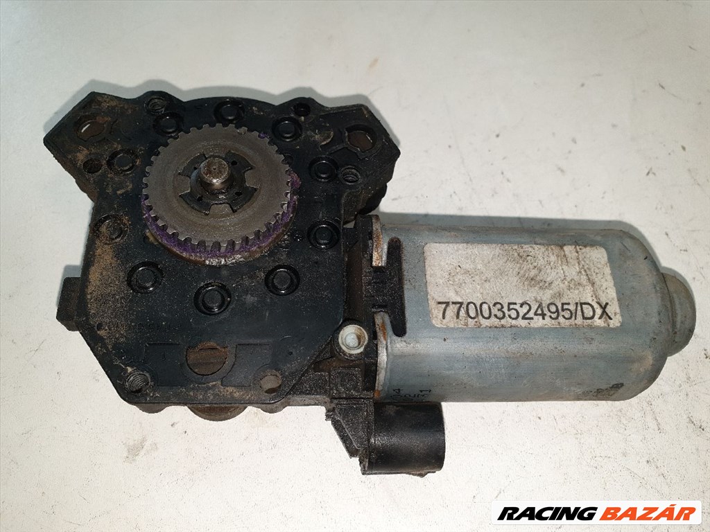 RENAULT MASTER Jobb első Ablakemelő Motor meritor400120b-renault7700352495 1. kép