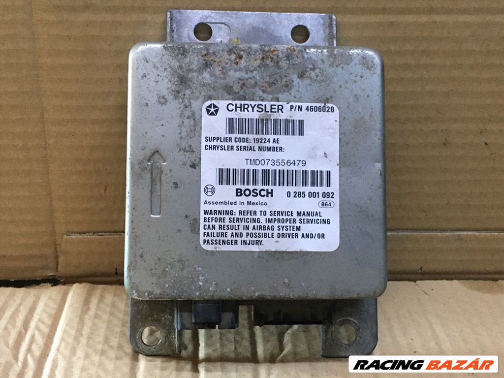 CHRYSLER STRATUS Motorvezérlő bosch0285001092-chrysler4606028 1. kép