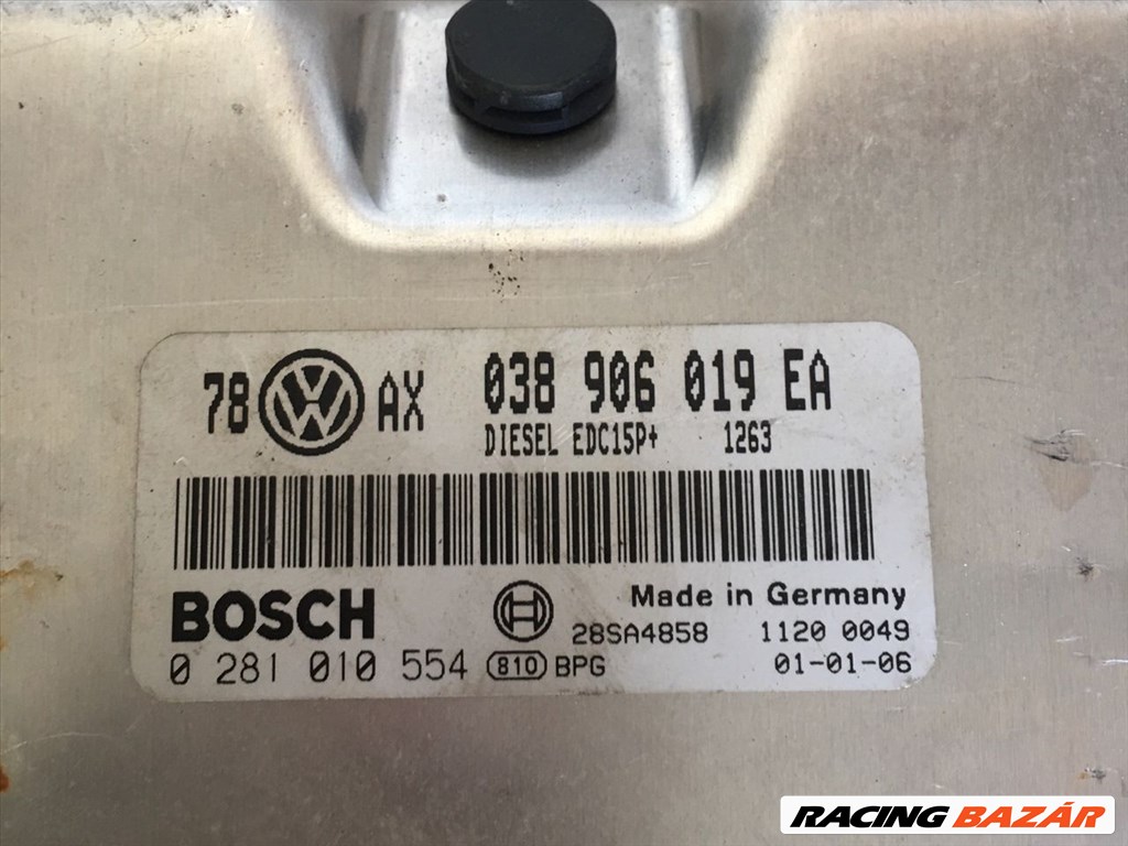 VW PASSAT B5 Motorvezérlő 038906019ea-bosch0281010554 2. kép