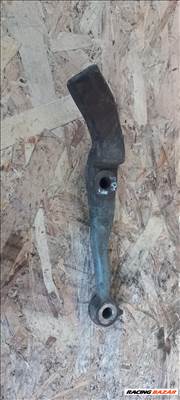 Volvo S60 S80 98-tól Jobb jobbos oldali féknyereg tartó távtartó 2629 8250450