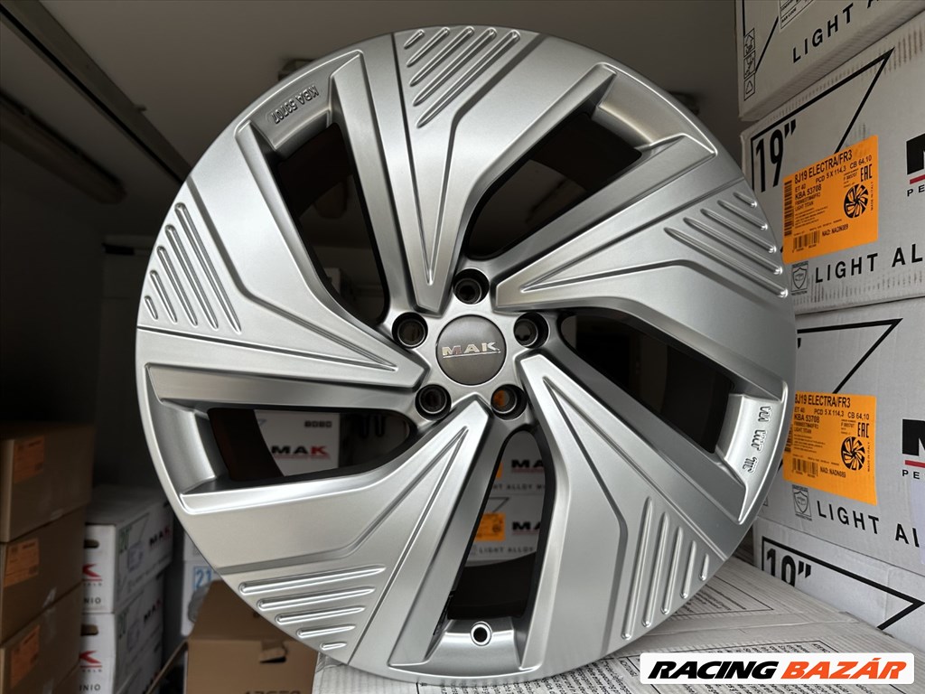 R20 5x112 (57,1) MAK ELECTRA 9J ET42 LIGHT TITAN  - Audi TT TTS - Skoda  EnyaQ  5. kép