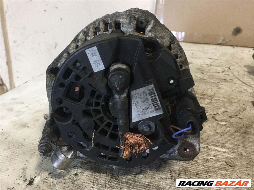 AUDI A4 B6 Generátor 028903028d-124325003 3. kép