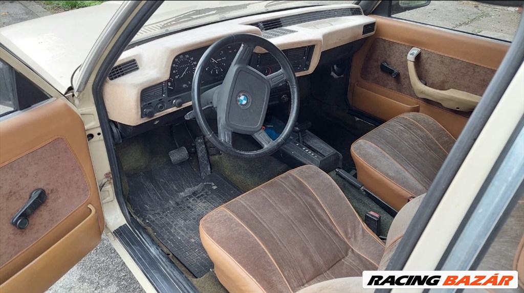 Eladó BMW 318i (1766 cm³, 105 PS) (E21) 3. kép