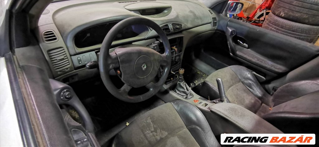 Renault Laguna II 1.9 DCI fehér bontott alkatrészei 9. kép