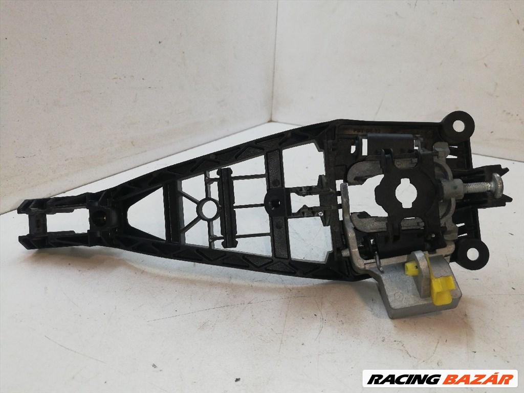 OPEL CORSA D Bal hátsó Kilincs Hátulja 24463749 1. kép