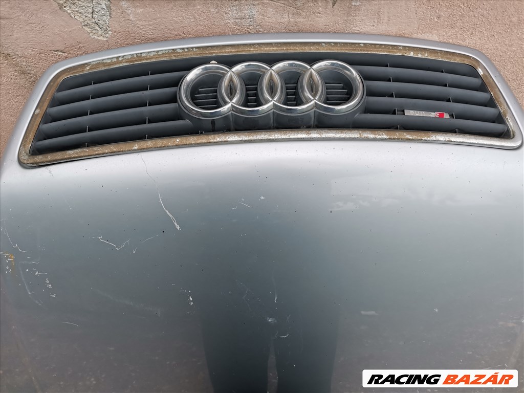 Audi A6 (C5 - 4B) motorháztető 3. kép