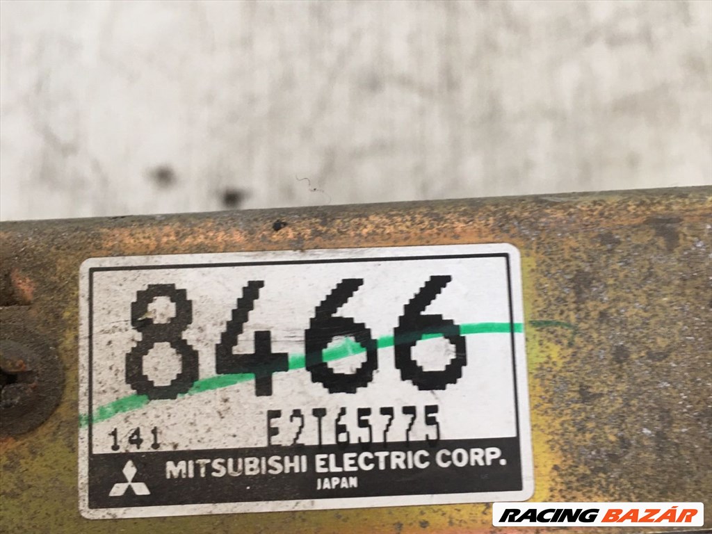 MITSUBISHI LANCER Motorvezérlő mitsubishielectrice2t65775-md328466 4. kép